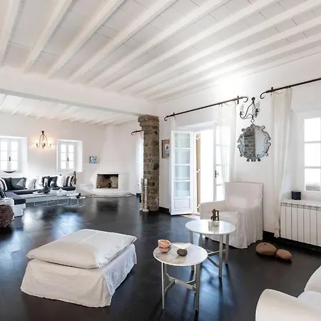 Amazing Deep Blue Mykonos ホテル Mykonos Town